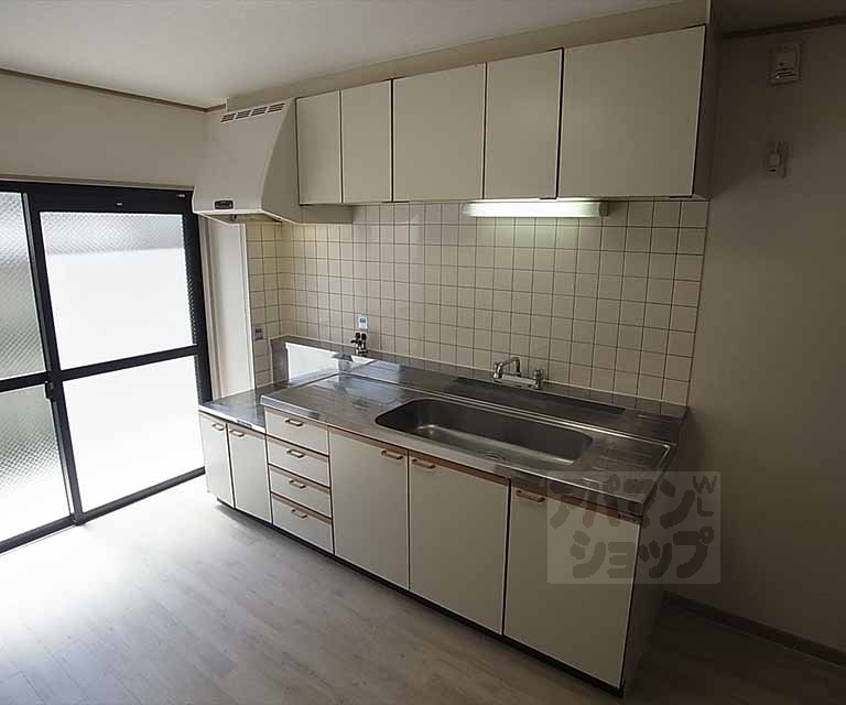 キッチン　２口コンロ設置可能