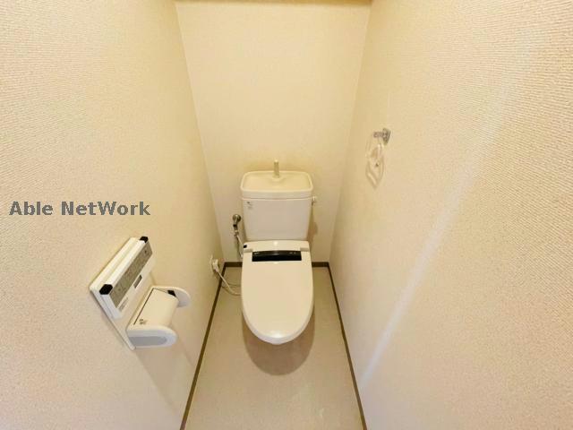 トイレ　別号室写真