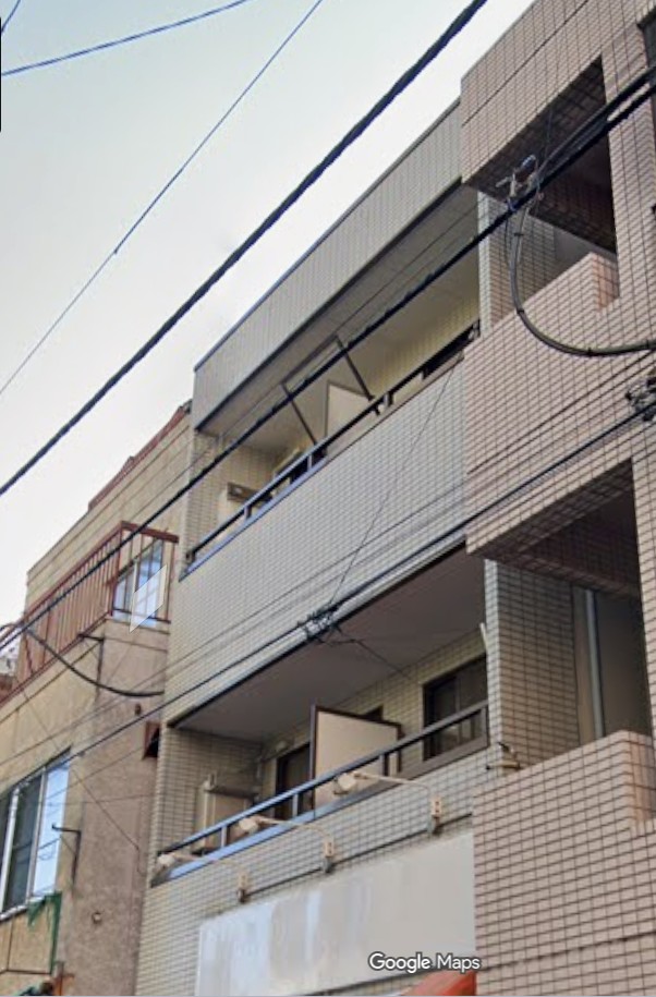 建物外観　鉄骨造マンション3階角部屋(^^)/