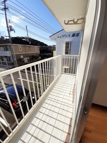 バルコニー　陽当たり良好なバルコニーです