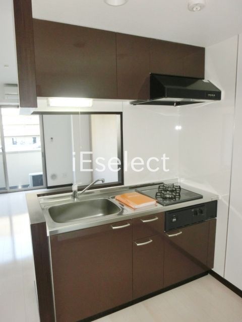 キッチン　２口ガスコンロ付のカウンターキッチンです。