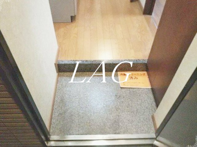 玄関　玄関です。