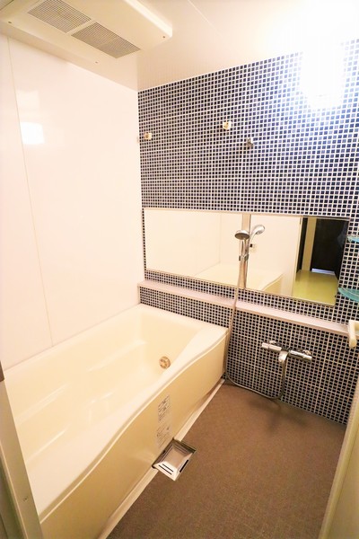 バス・シャワールーム　浴室