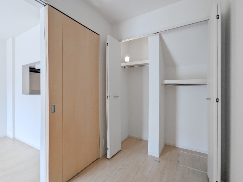 収納　図面と現状に相違がある場合には現状を優先