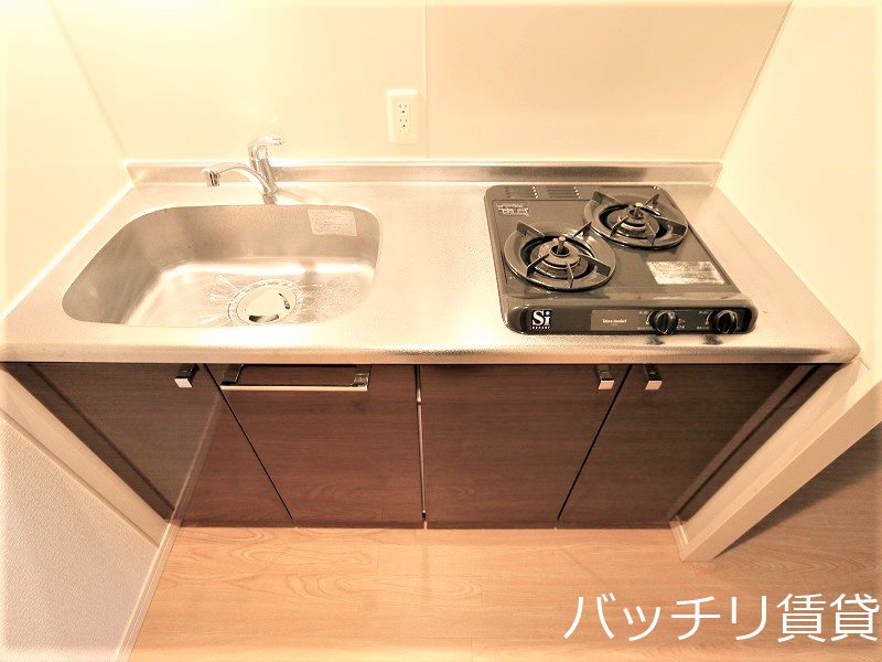 キッチン　画像は同型タイプの為、現状を優先致します。