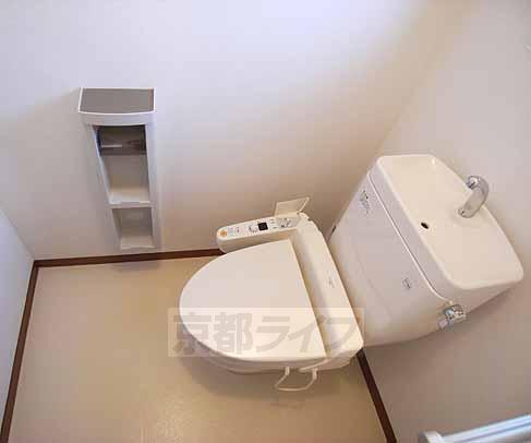 トイレ　清潔感のある洋式トイレ。