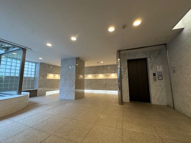 ロビー