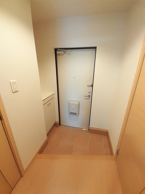 玄関　図面と現状に相違がある場合には現状を優先