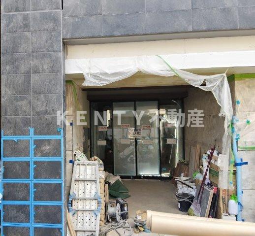 エントランス　建物の内部です