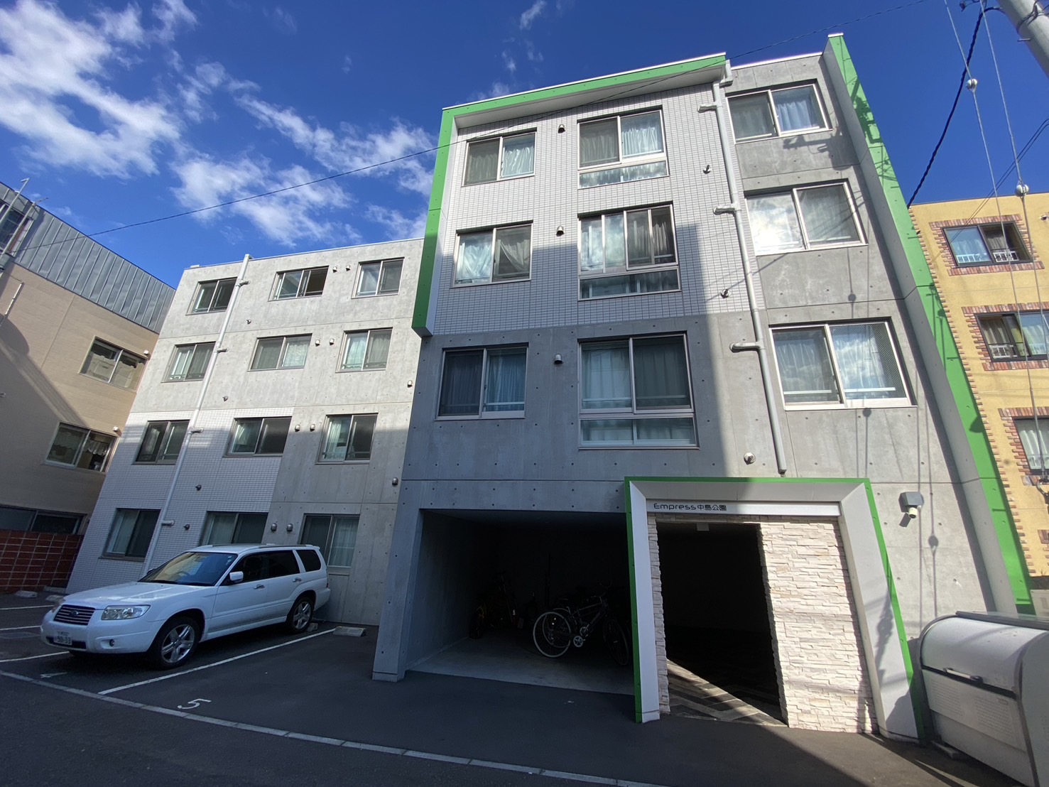 建物外観