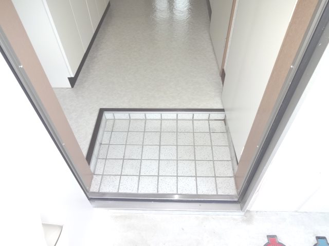 玄関　参考写真