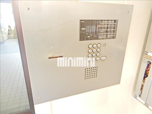 セキュリティ　専用カードキーで解錠するオートロック