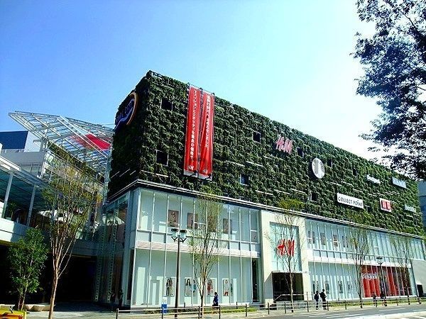 ショッピングセンター　キャナルシティ博多サウスビル（ショッピングセンター）まで1020m