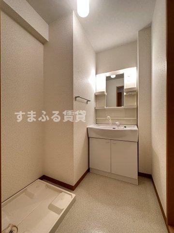 洗面設備　同仕様