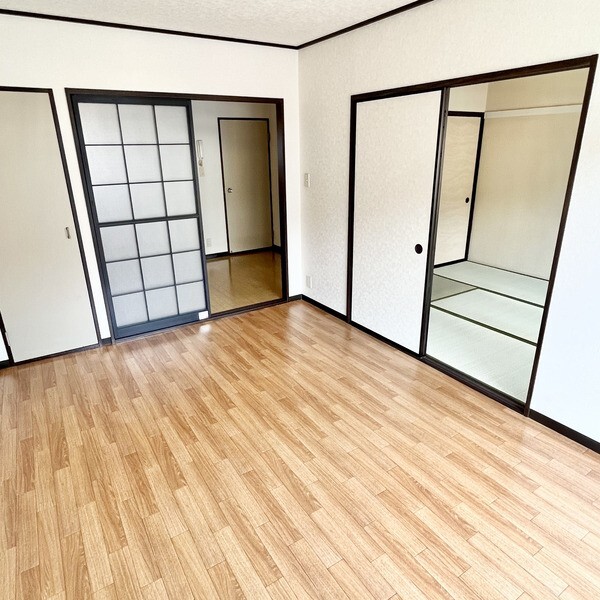 居室・リビング　他部屋写真のため参考まで