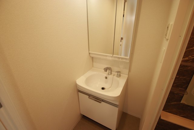洗面設備　※別号室の参考写真です※