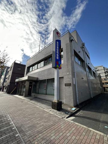 銀行　東京東信用金庫深川北支店（銀行）まで268m