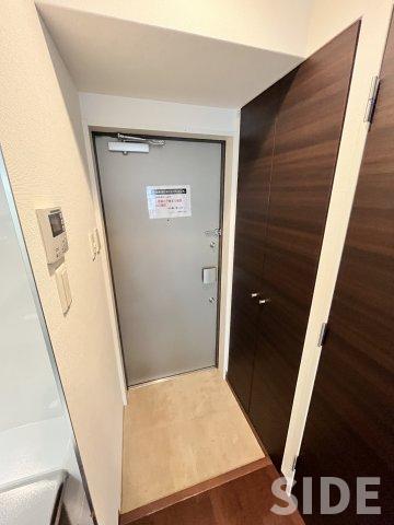 玄関　※同シリーズ参考画像