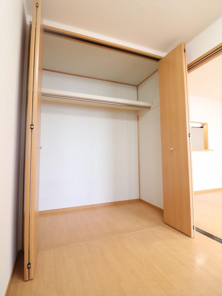 収納　クローゼット収納