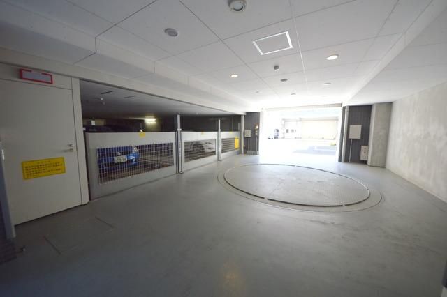 その他　★敷地内駐車場★