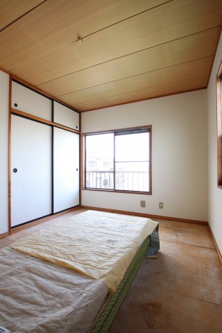 その他部屋・スペース　畳は傷まないように入居前に敷きます
