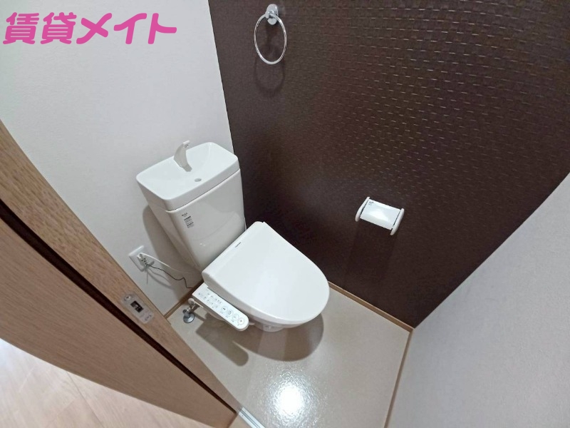 トイレ　別部屋画像参考