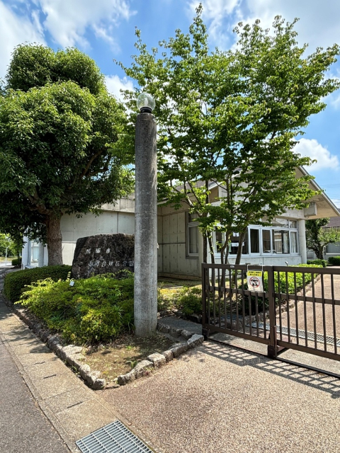 図書館　成田市美郷台地区会館図書室（図書館）まで516m