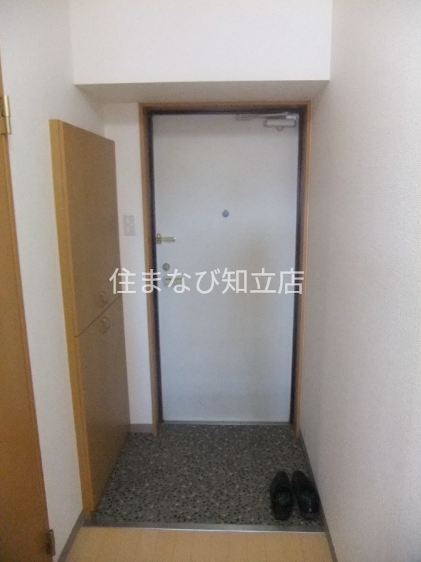 玄関　同型別部屋写真