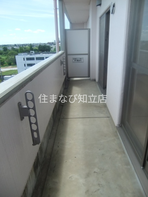 バルコニー　同型別部屋写真