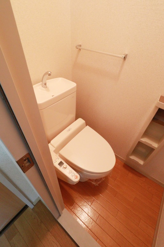 トイレ　図面と現状に相違がある場合には現状を優先
