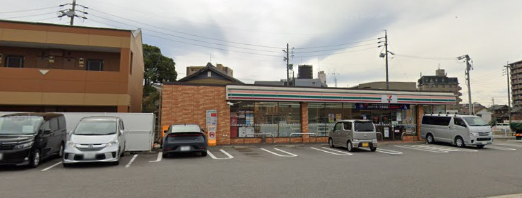 コンビニ　セブンイレブン 東海市名和駅東店（コンビニ）まで524m