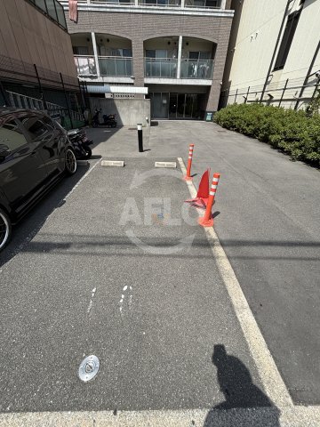 駐車場　グレンパーク中川　駐車場