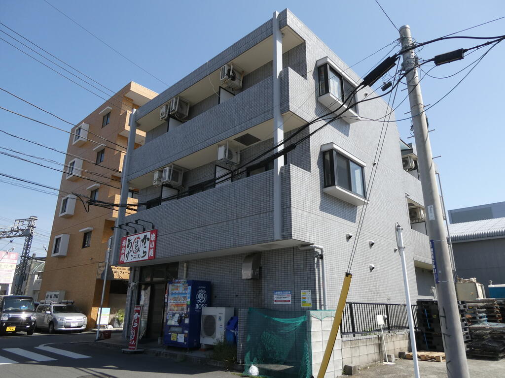 アクシス・サガミ