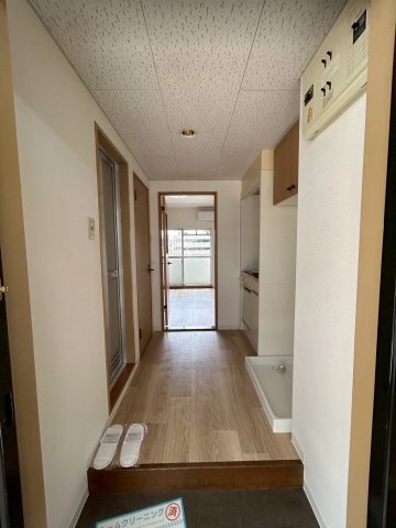 玄関　シンプルで使いやすい玄関です