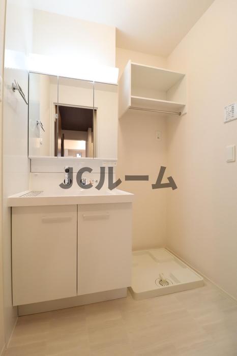 洗面設備　※別のお部屋の参考写真です