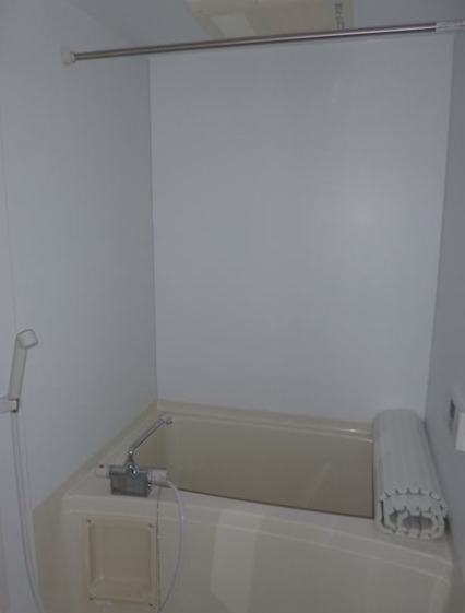 バス・シャワールーム　別部屋の画像を使用しております。