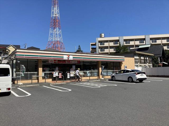 スーパー　セブンイレブン（スーパー）まで1302m