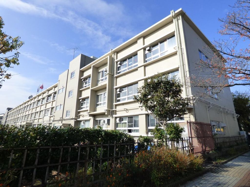 小学校　葛飾区立清和小学校（小学校）まで410m