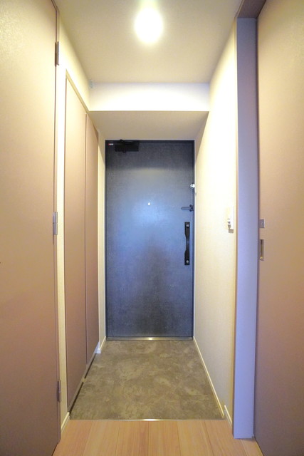 玄関　※写真は同タイプ住戸です。