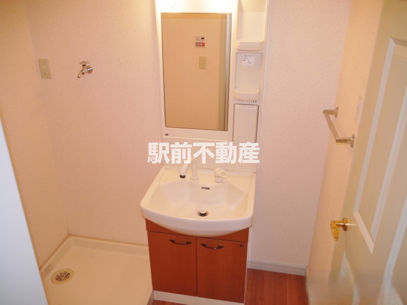 洗面設備　２０２号室流用