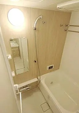 バス・シャワールーム　写真は同タイプ住居です。