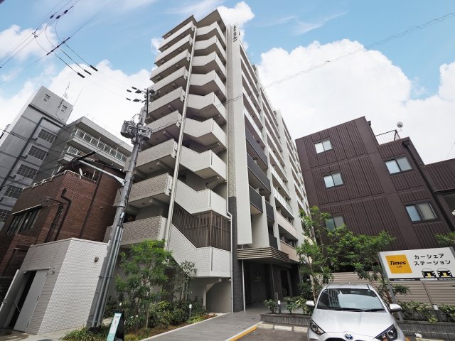 建物外観　落ち着いた雰囲気の外観です