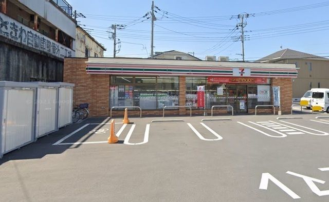 コンビニ　セブンイレブン与野鈴谷3丁目店（コンビニ）まで750m