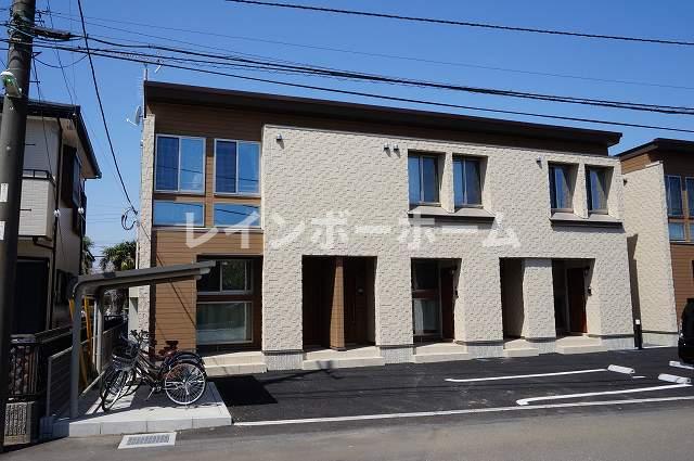 建物外観　落ち着いた雰囲気の外観です
