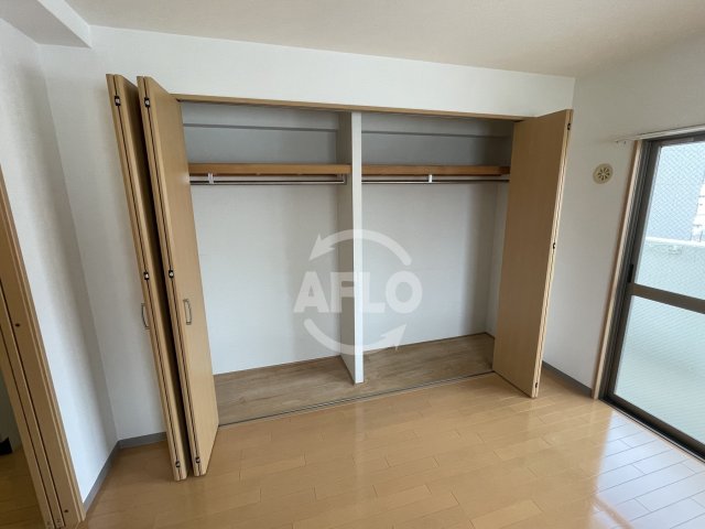 収納　エスポワール　クローゼット