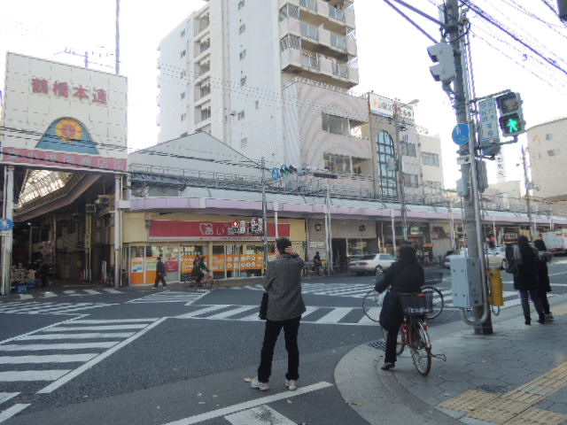 ショッピングセンター　鶴橋商店街（ショッピングセンター）まで186m