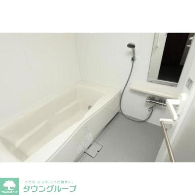 バス・シャワールーム　※写真は同タイプ住戸です。