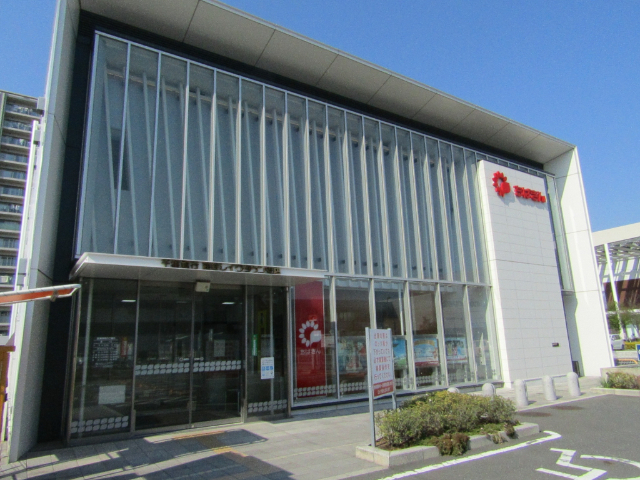 銀行　千葉銀行越谷レイクタウン支店（銀行）まで619m