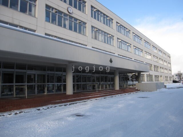 高校・高専　北海道札幌東高校（高校・高専）まで901m