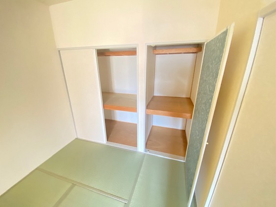 収納　※別部屋の写真です